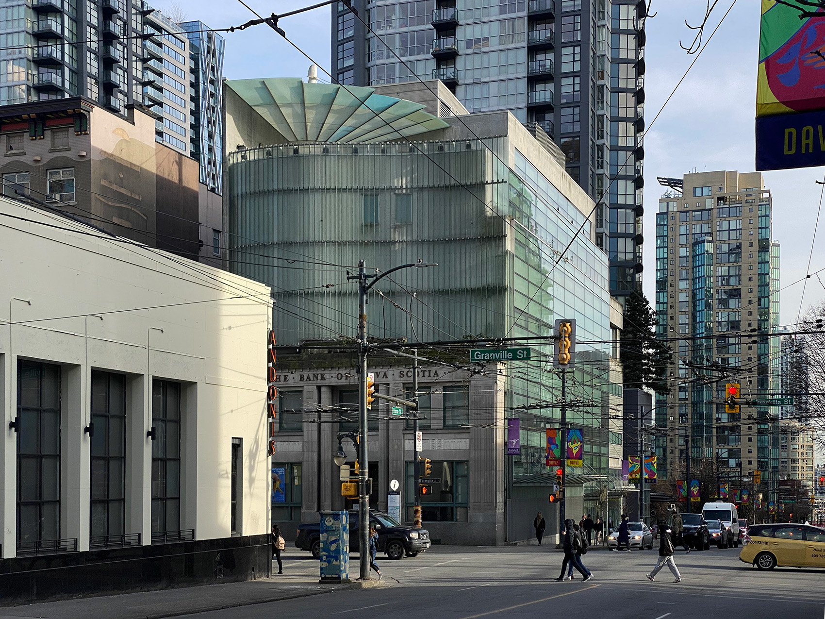 Scotiabank Dance Centre, 2001