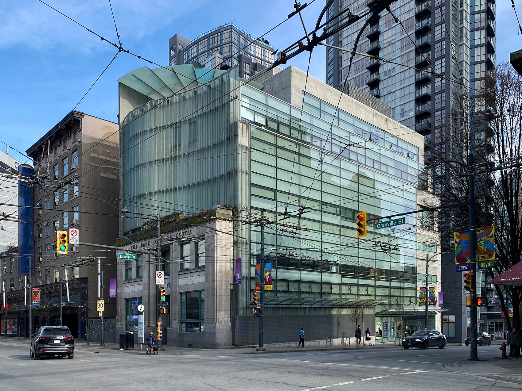 Scotiabank Dance Centre, 2001